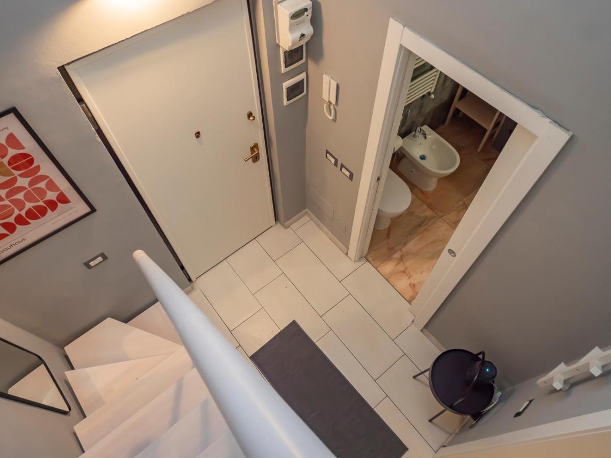 Ihost Apartment - Romilli 17A Milano Ngoại thất bức ảnh